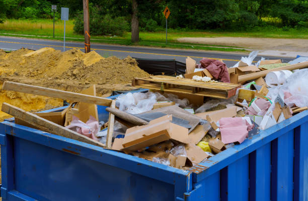 Best Yard Waste Removal  in Montgomery, MN